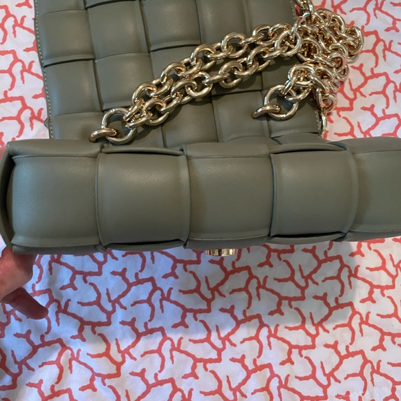 Melie Bianco purse, new w/o tag, excellent condition, pouch, smoke/pet free home - Picture 7 of 11